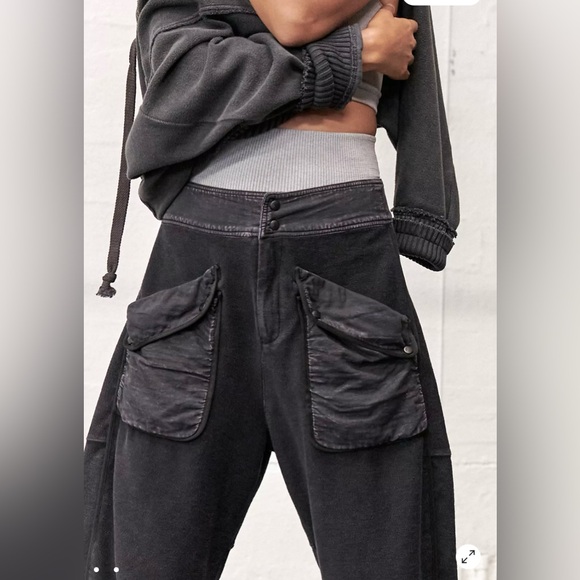 Free People Timko Pants  Black  Medium  EUC - Picture 3 of 16